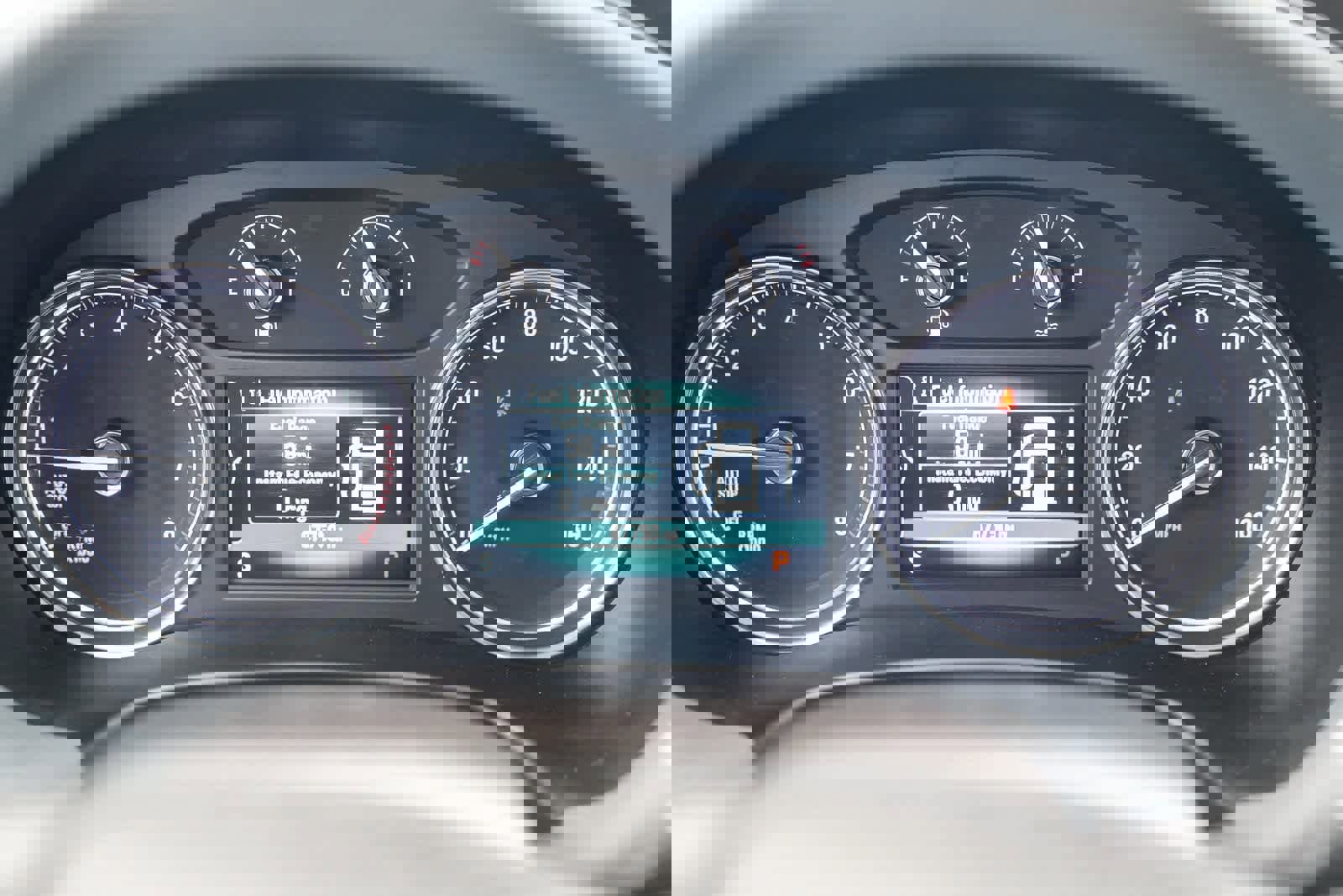 Used 2018 Buick Enclave Essence image 22