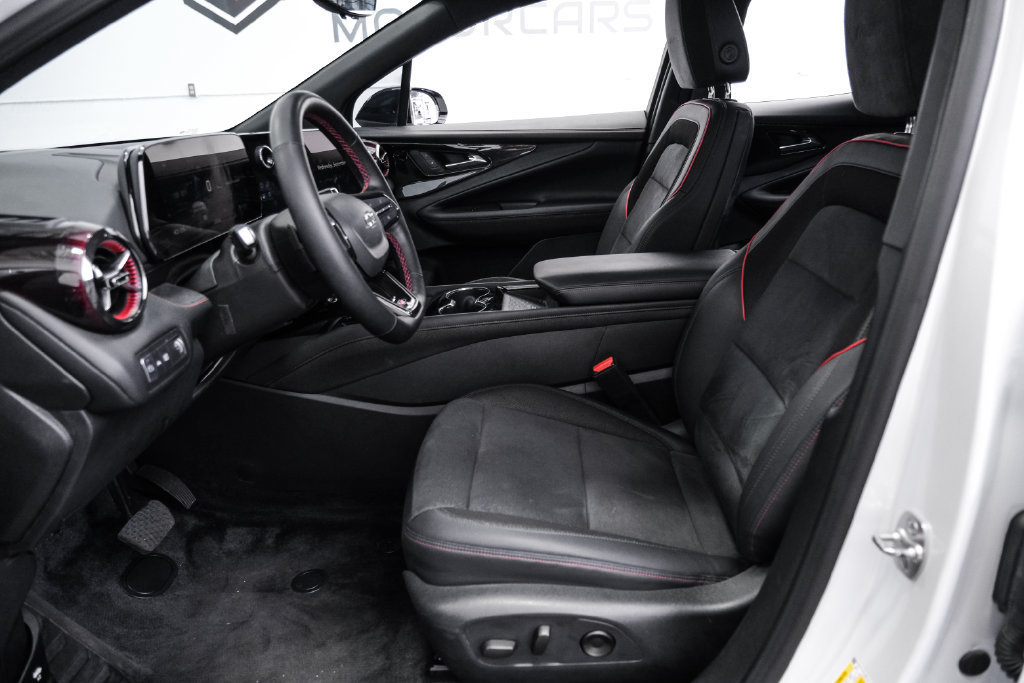 Used 2024 Chevrolet Blazer EV RS AWD/4WD image 4