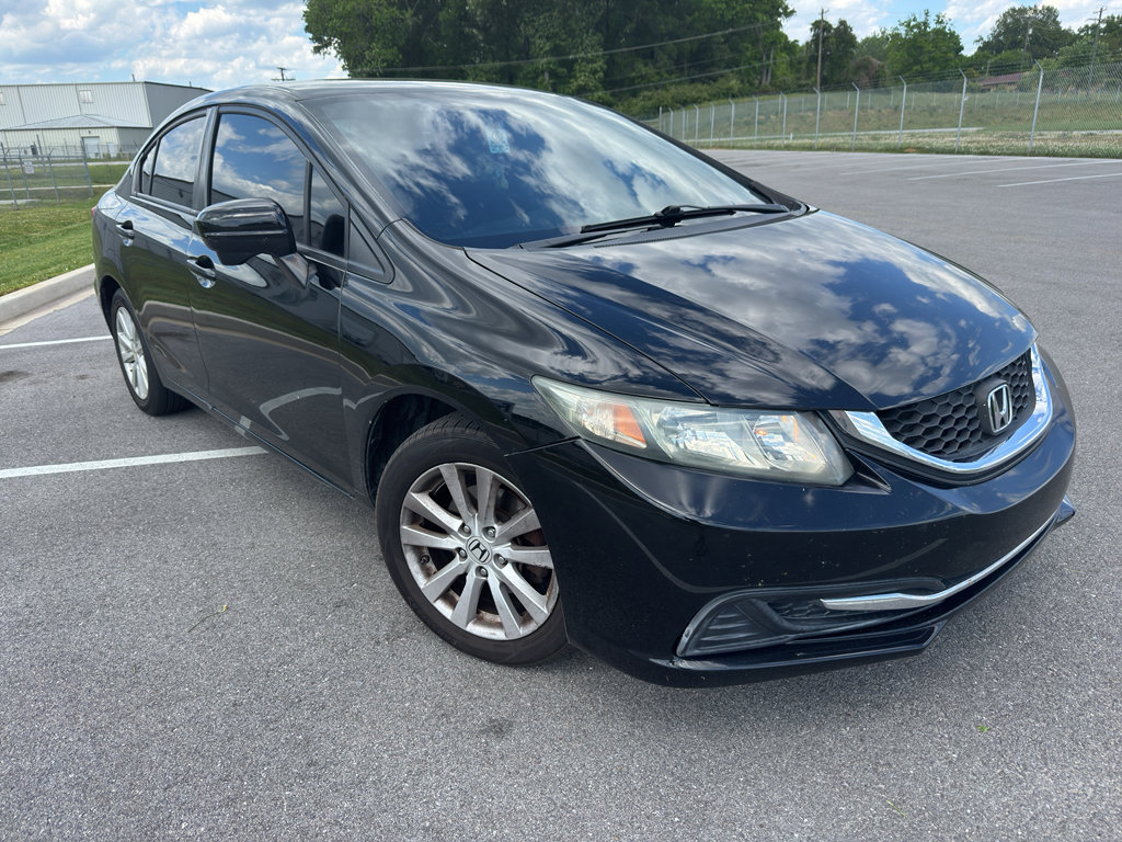 Used 2015 Honda Civic SE image 2