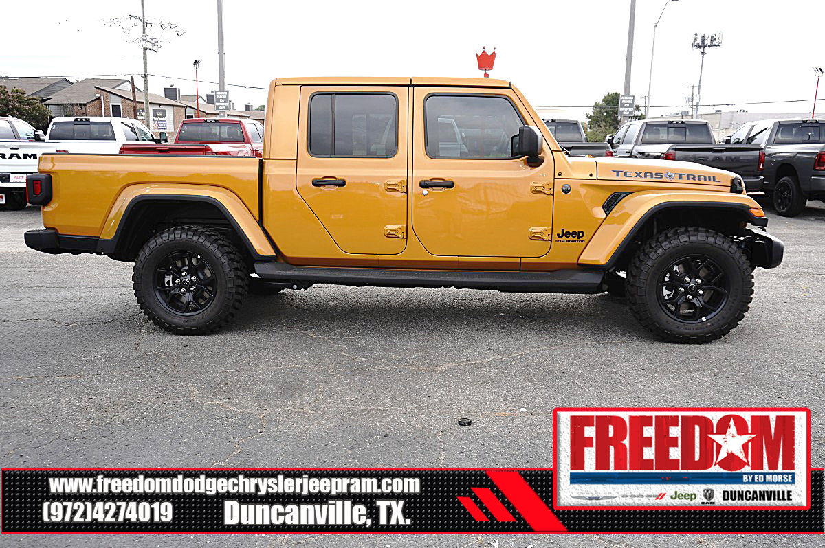 New 2026 Jeep Gladiator Sport AWD/4WD image 6