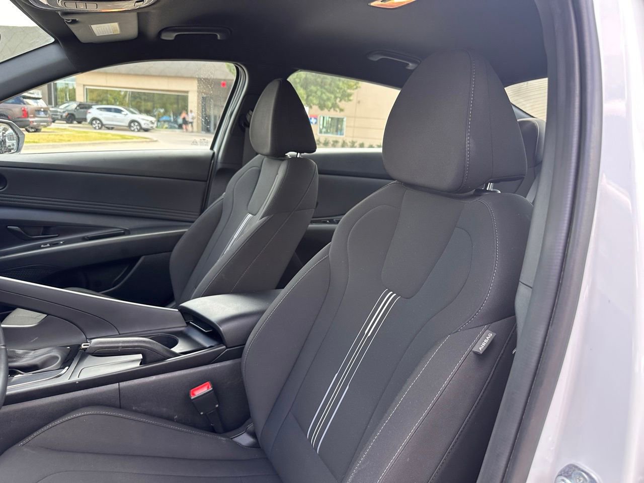 Certified 2025 Hyundai Elantra Sport w/ Cargo Package image 19