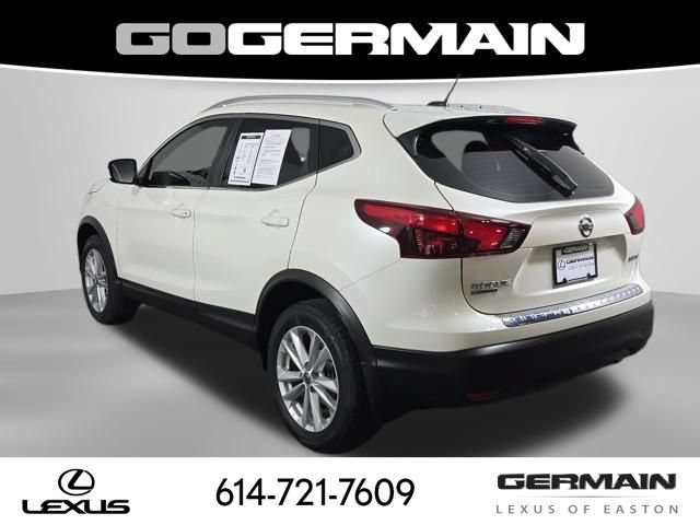 Used 2017 Nissan Rogue Sport SV AWD/4WD image 10