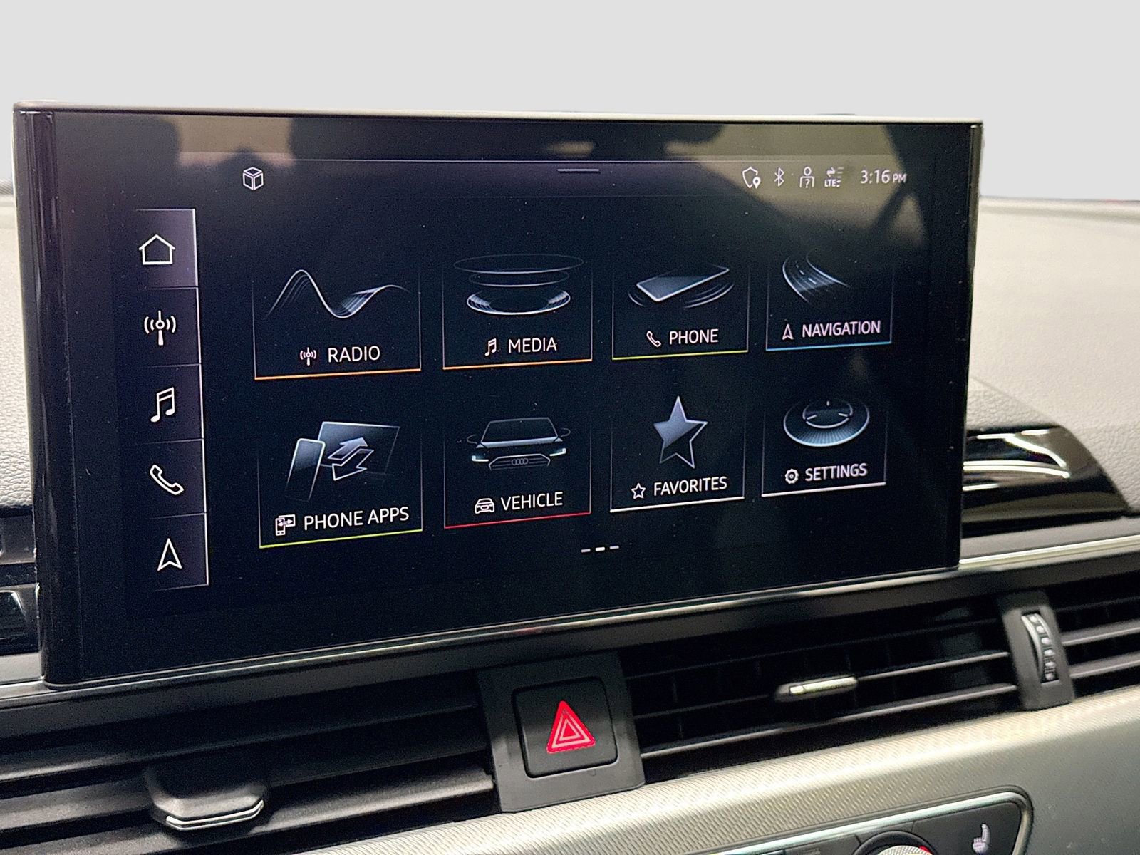 Used 2025 Audi A5 2.0T Premium Plus image 16