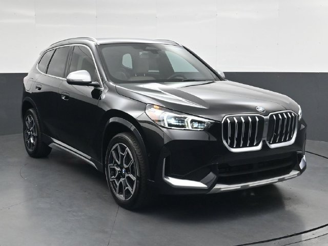 Certified 2023 BMW X1 xDrive28i w/ Convenience Package AWD/4WD image 2