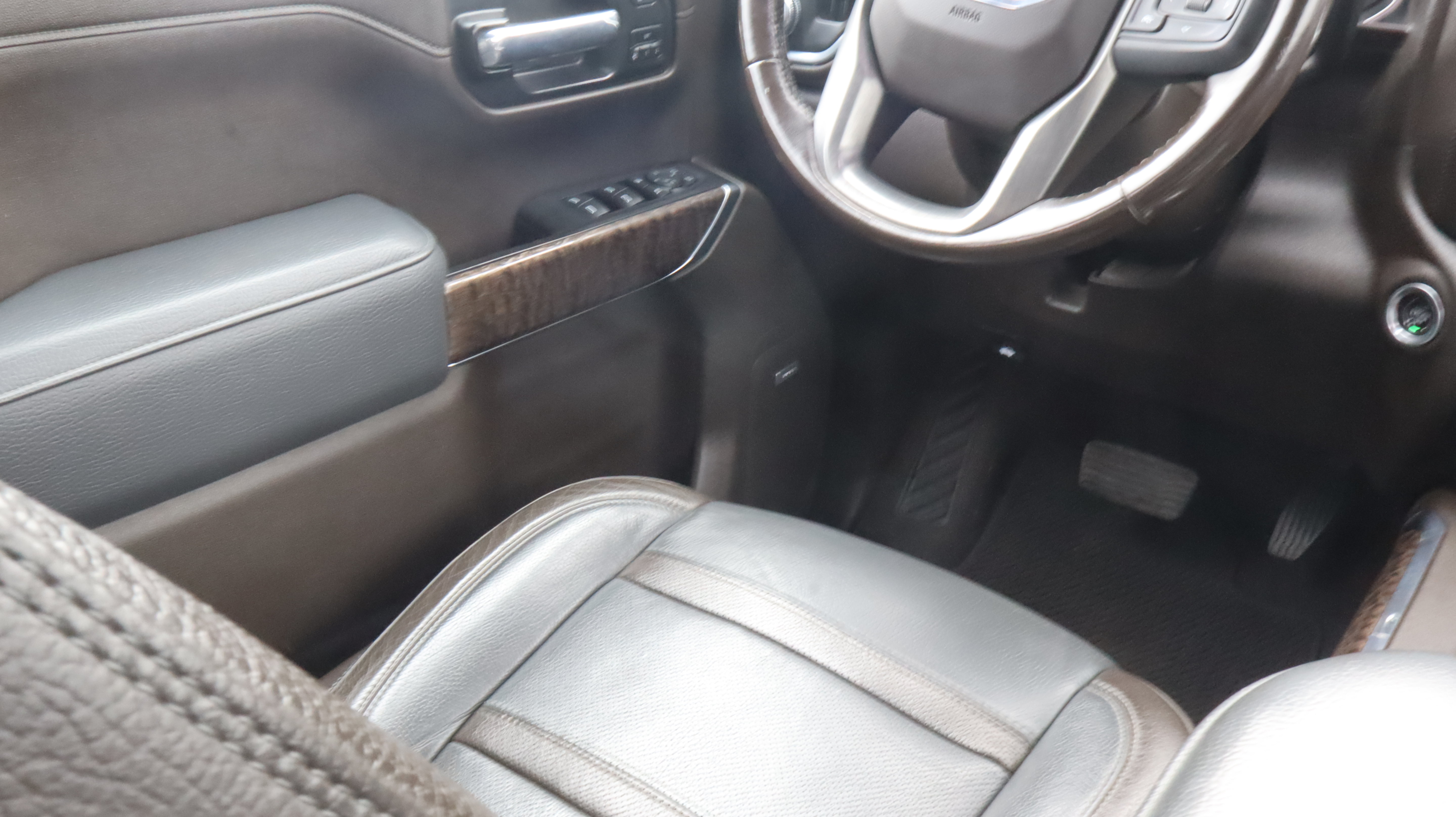 Used 2021 GMC Sierra 1500 Denali w/ Driver Alert Package II AWD/4WD image 13