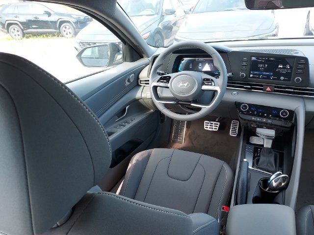 New 2026 Hyundai Elantra Sport FWD image 28