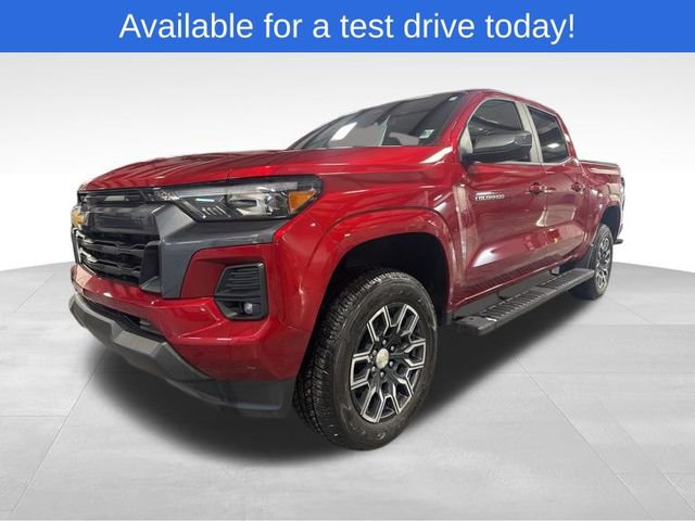 Used 2024 Chevrolet Colorado LT w/ LT Convenience Package III image 3