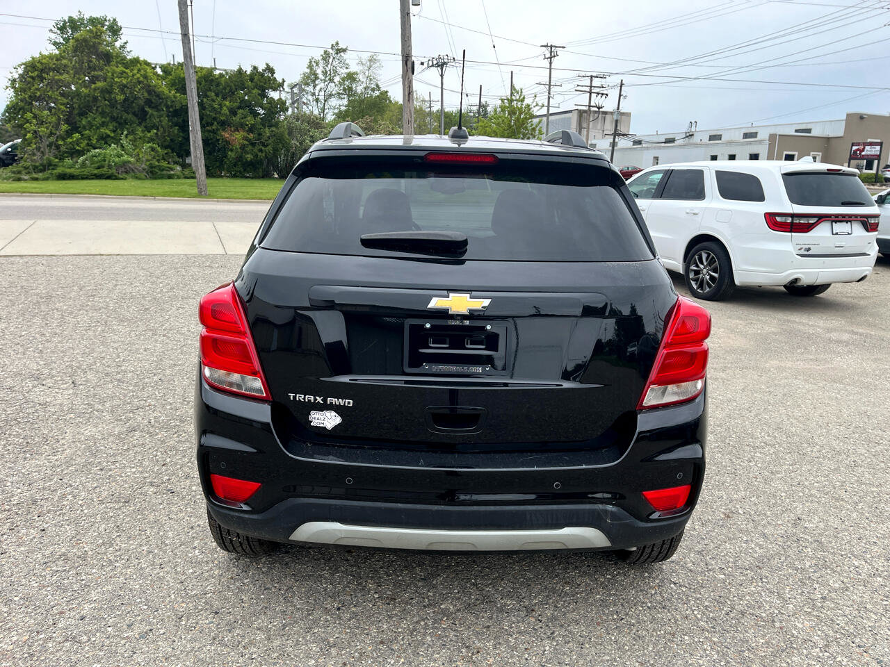 Used 2022 Chevrolet Trax LT w/ Driver Confidence Package image 4
