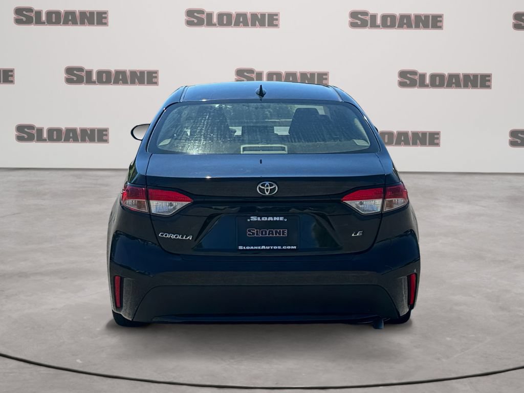 Used 2021 Toyota Corolla LE w/ Carpet Mat Package (TMS) FWD image 4