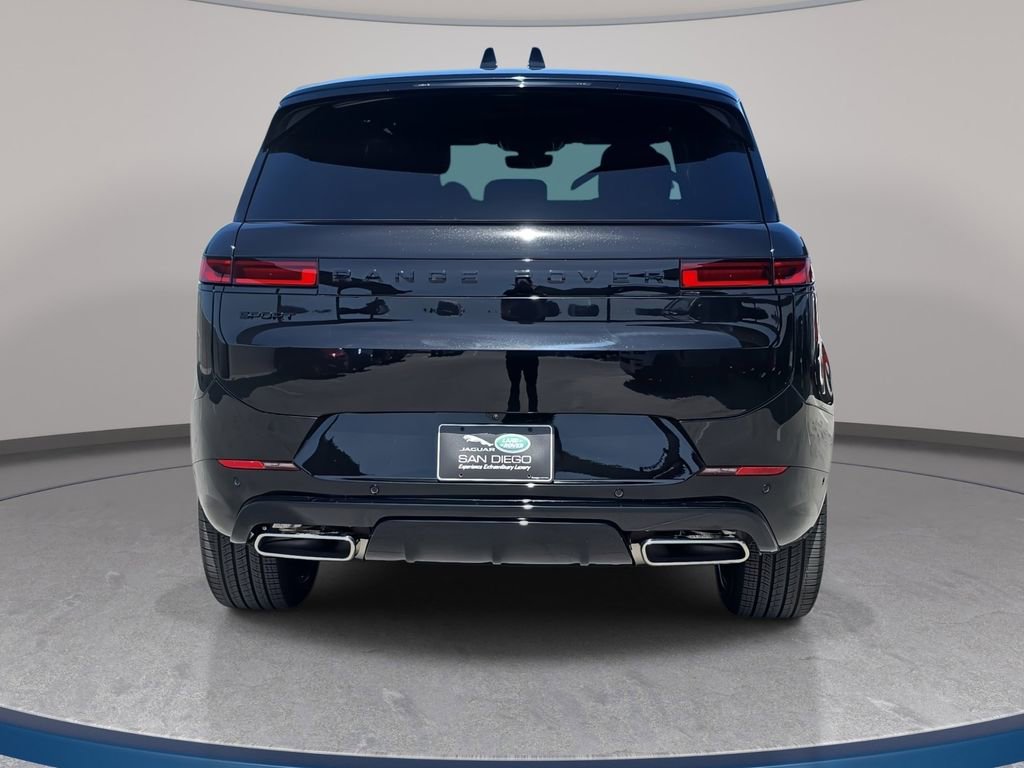 New 2026 Land Rover Range Rover Sport Dynamic SE AWD/4WD image 6