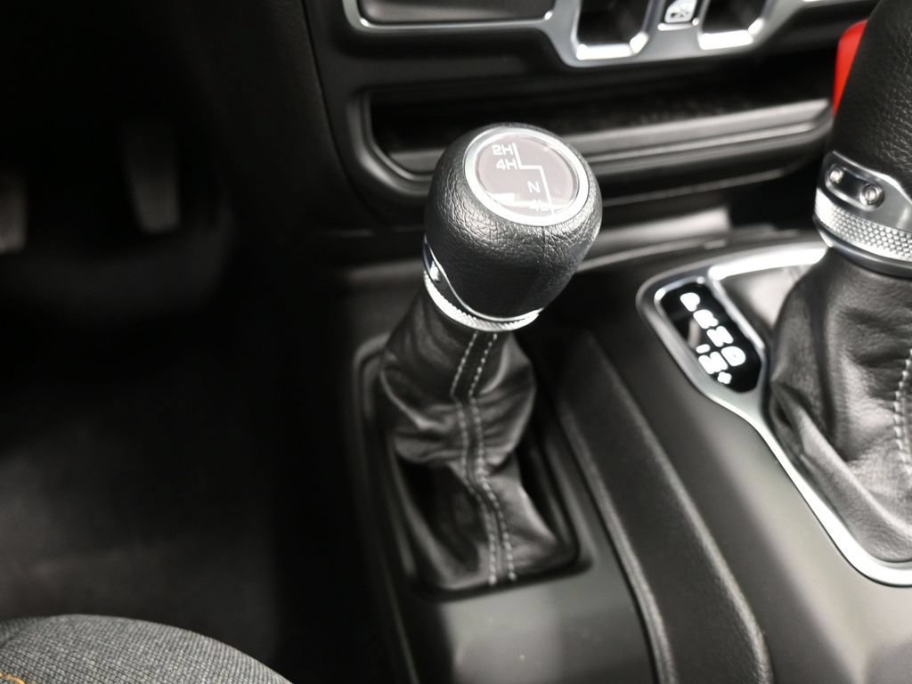 New 2026 Jeep Gladiator Sport AWD/4WD image 20