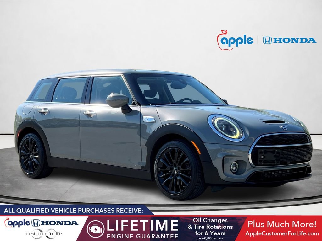 Used 2022 MINI Cooper Clubman S FWD image 1