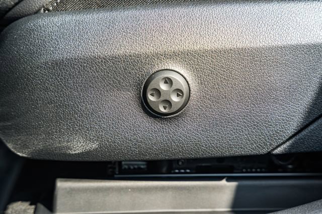 New 2026 Mercedes-Benz GLC 300 4MATIC image 35