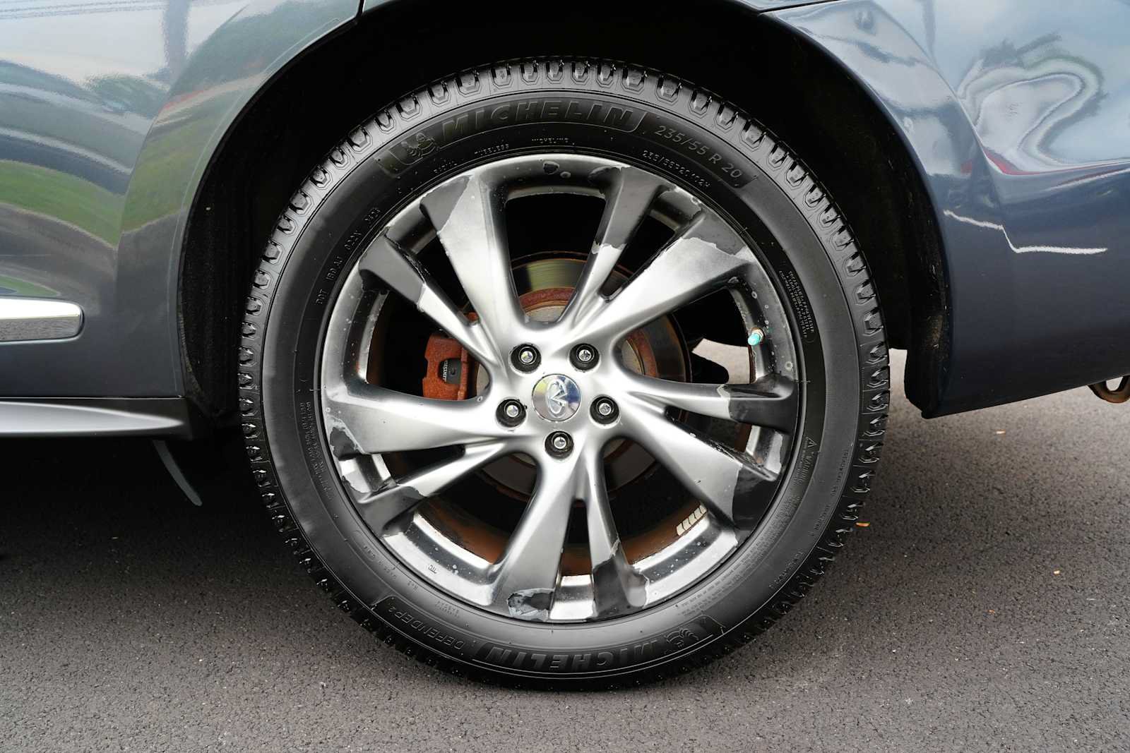 Used 2013 INFINITI JX35 AWD w/ Premium Pkg image 9