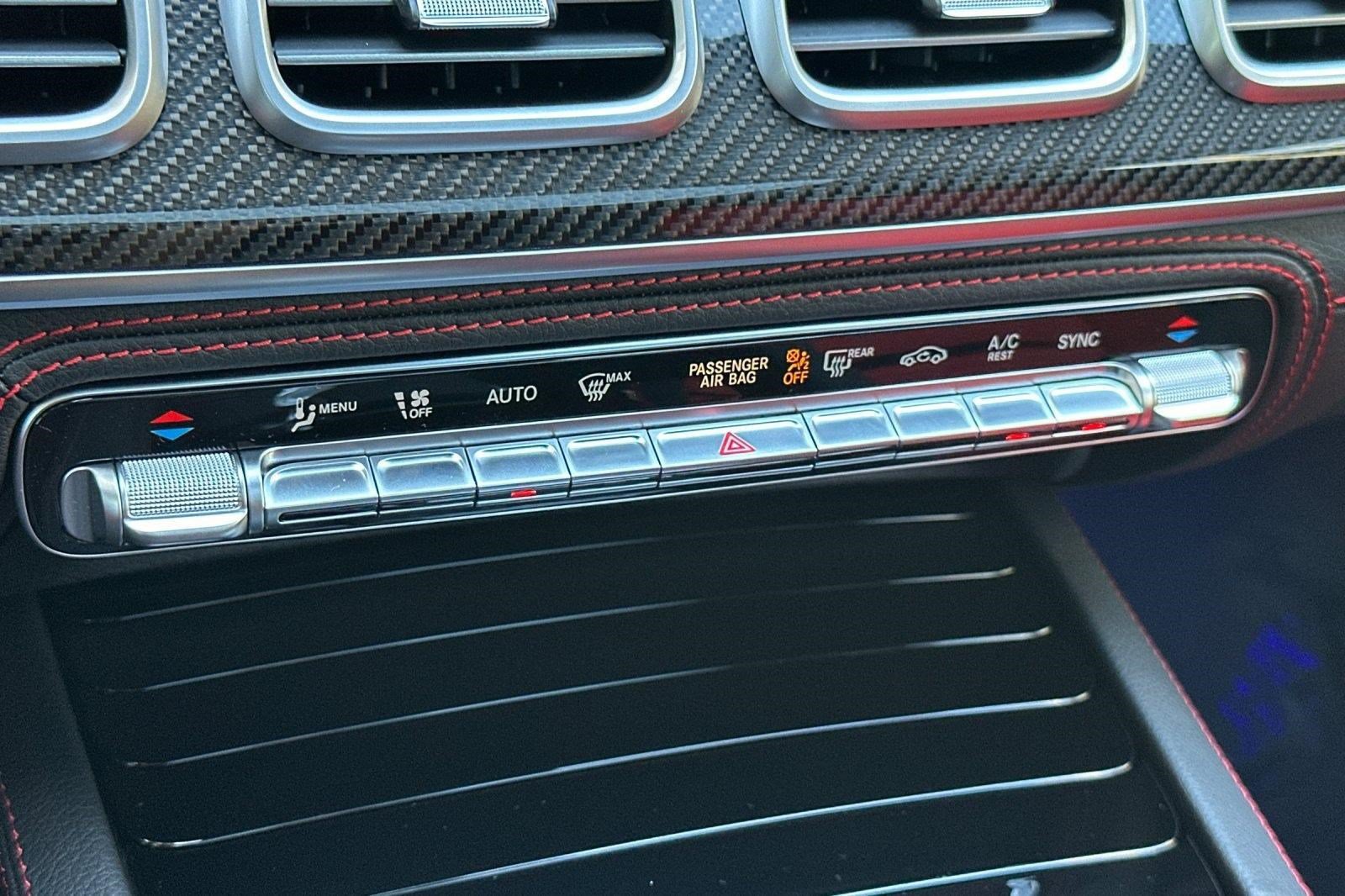New 2026 Mercedes-Benz GLE 53 AMG 4MATIC Coupe image 16