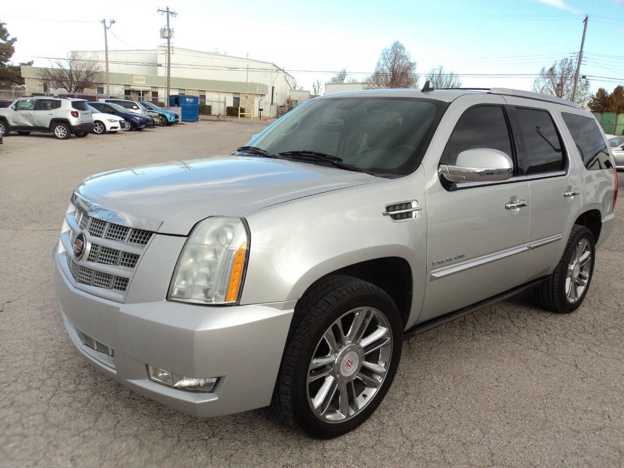 Used 2014 Cadillac Escalade Platinum image 1