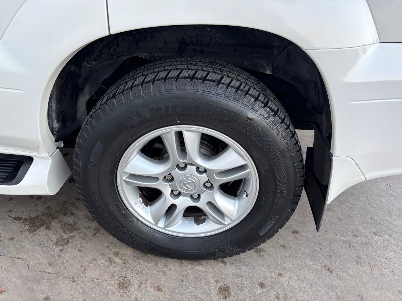 Used 2006 Lexus GX 470 image 9