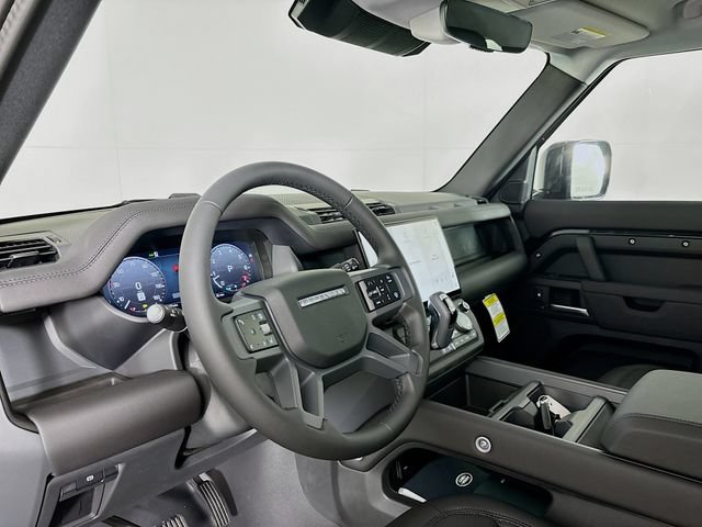 Used 2026 Land Rover Defender 110 S AWD/4WD image 9