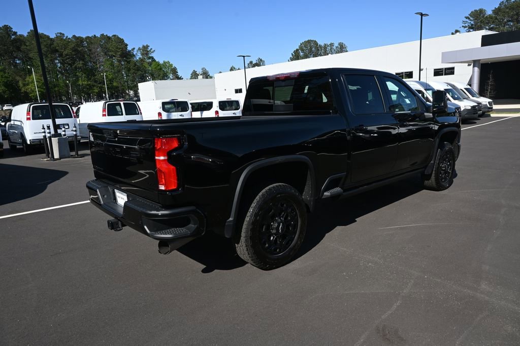 Used 2024 Chevrolet Silverado 2500 LTZ w/ LTZ Plus Package image 26