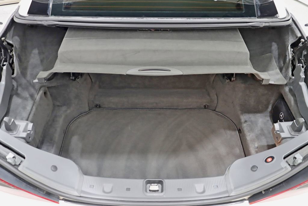 Used 2011 Mercedes-Benz SL 550 image 29