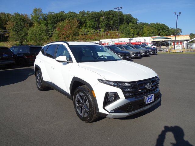 New 2026 Hyundai Tucson SEL image 1