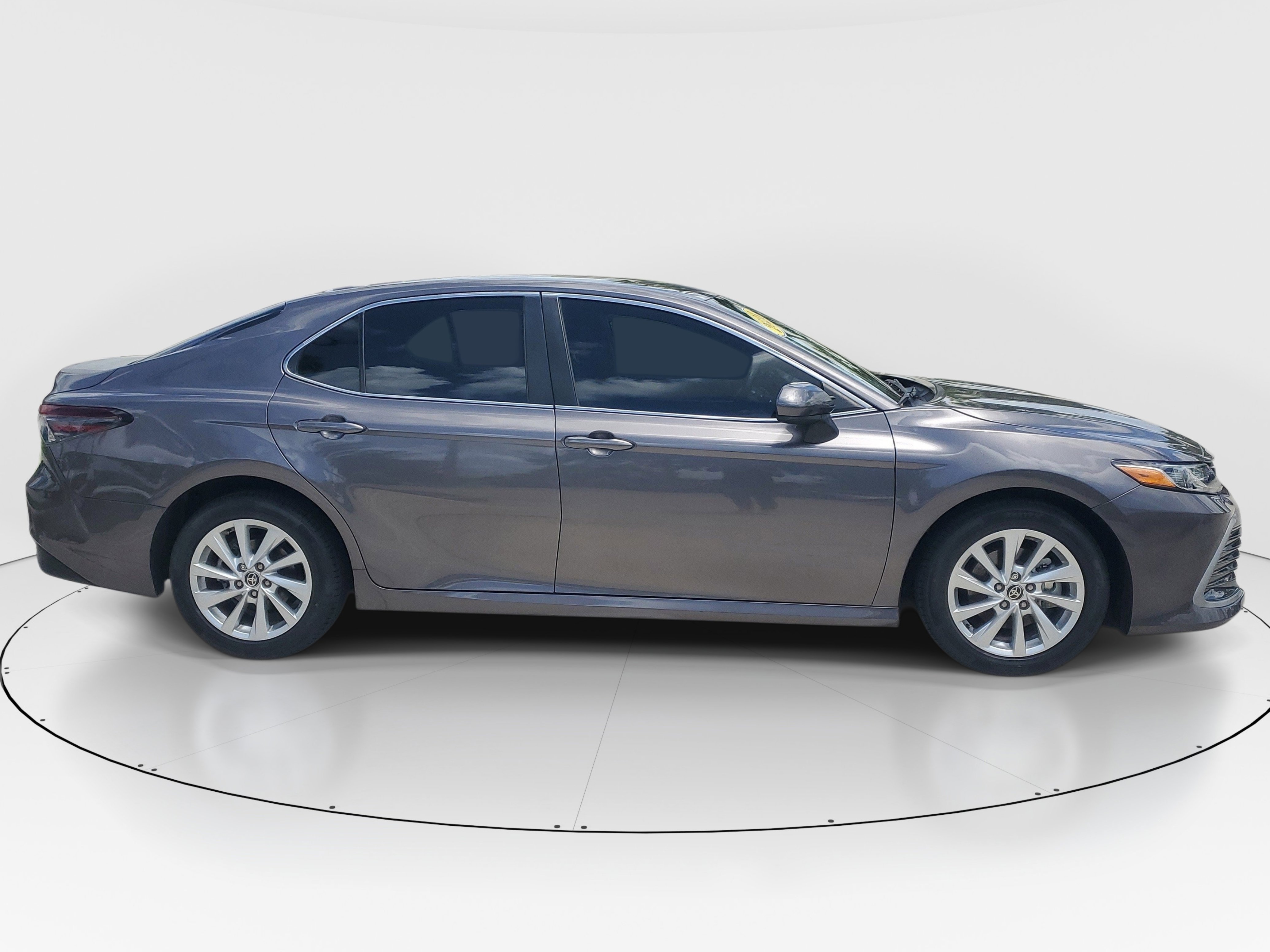 Certified 2023 Toyota Camry LE AWD/4WD image 2