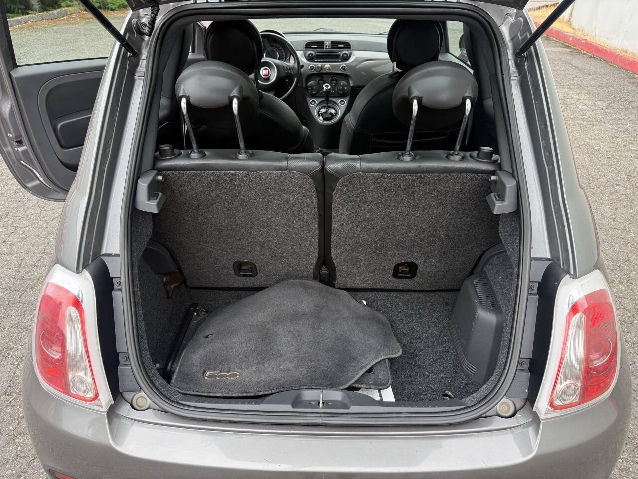 Used 2012 FIAT 500 Sport w/ Safety & Convenience Pkg FWD image 5