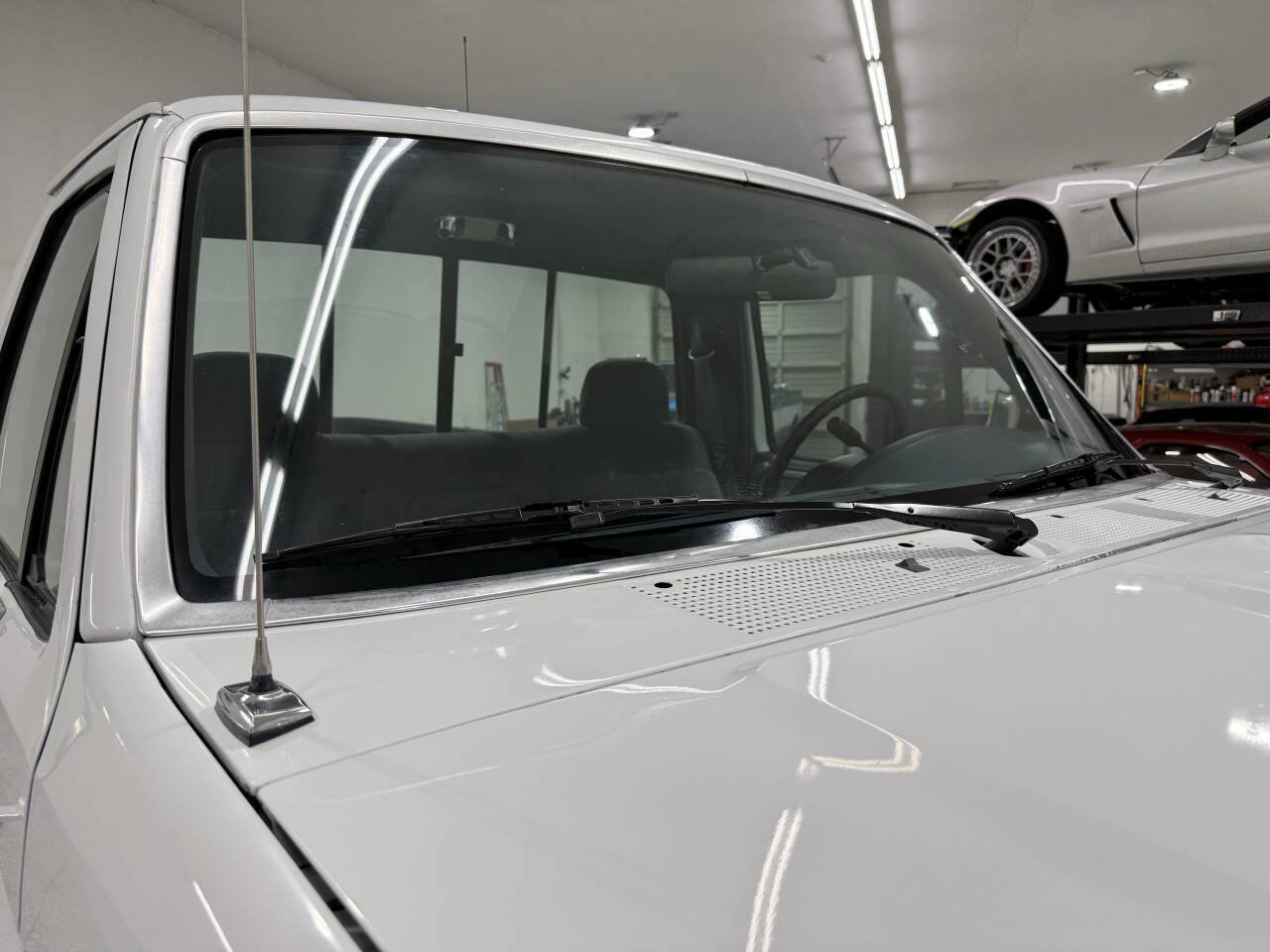 Used 1993 Ford F250 4x4 Regular Cab image 17