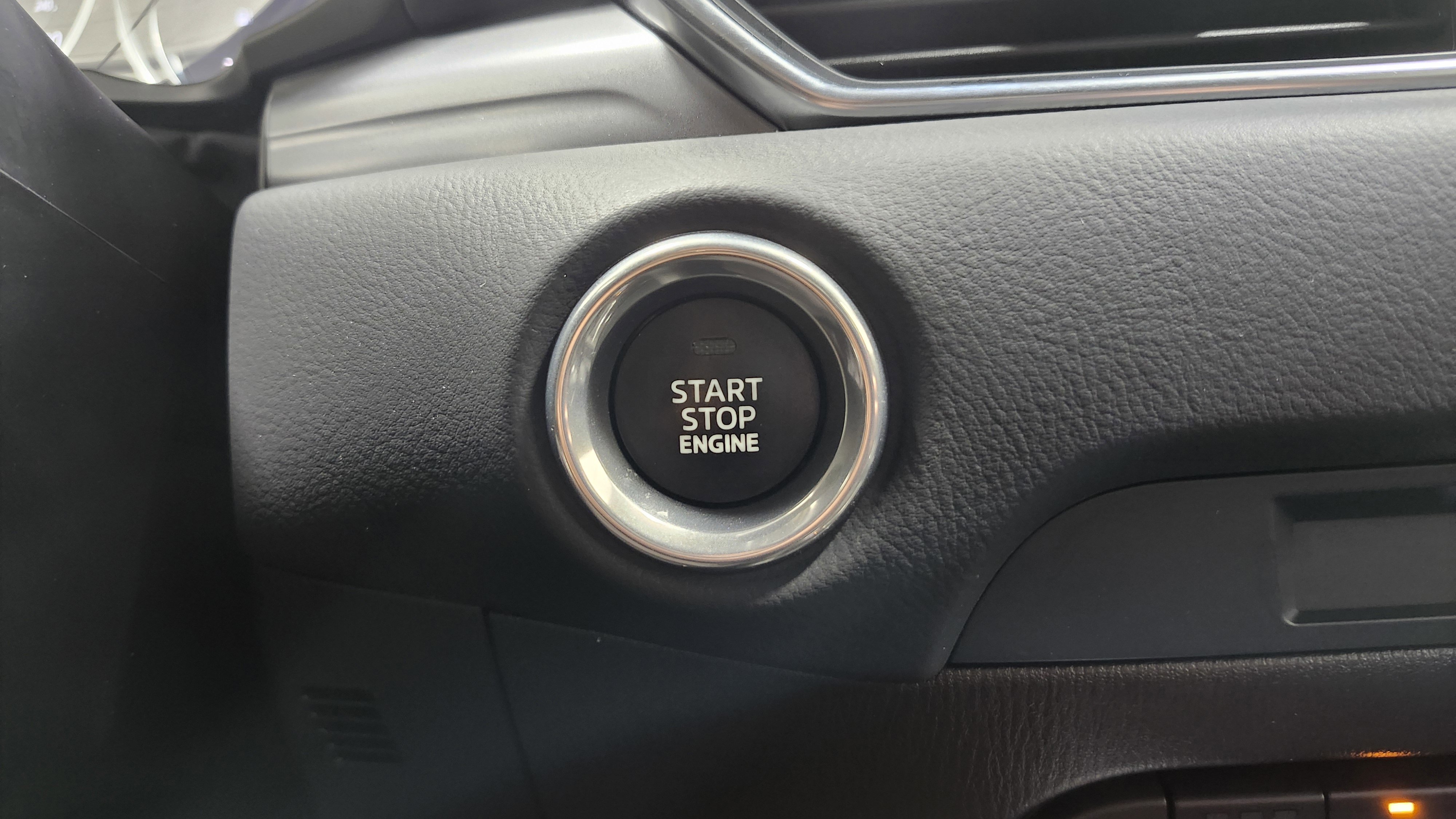 Used 2024 MAZDA CX-5 AWD 2.5 S w/ Select Package image 11