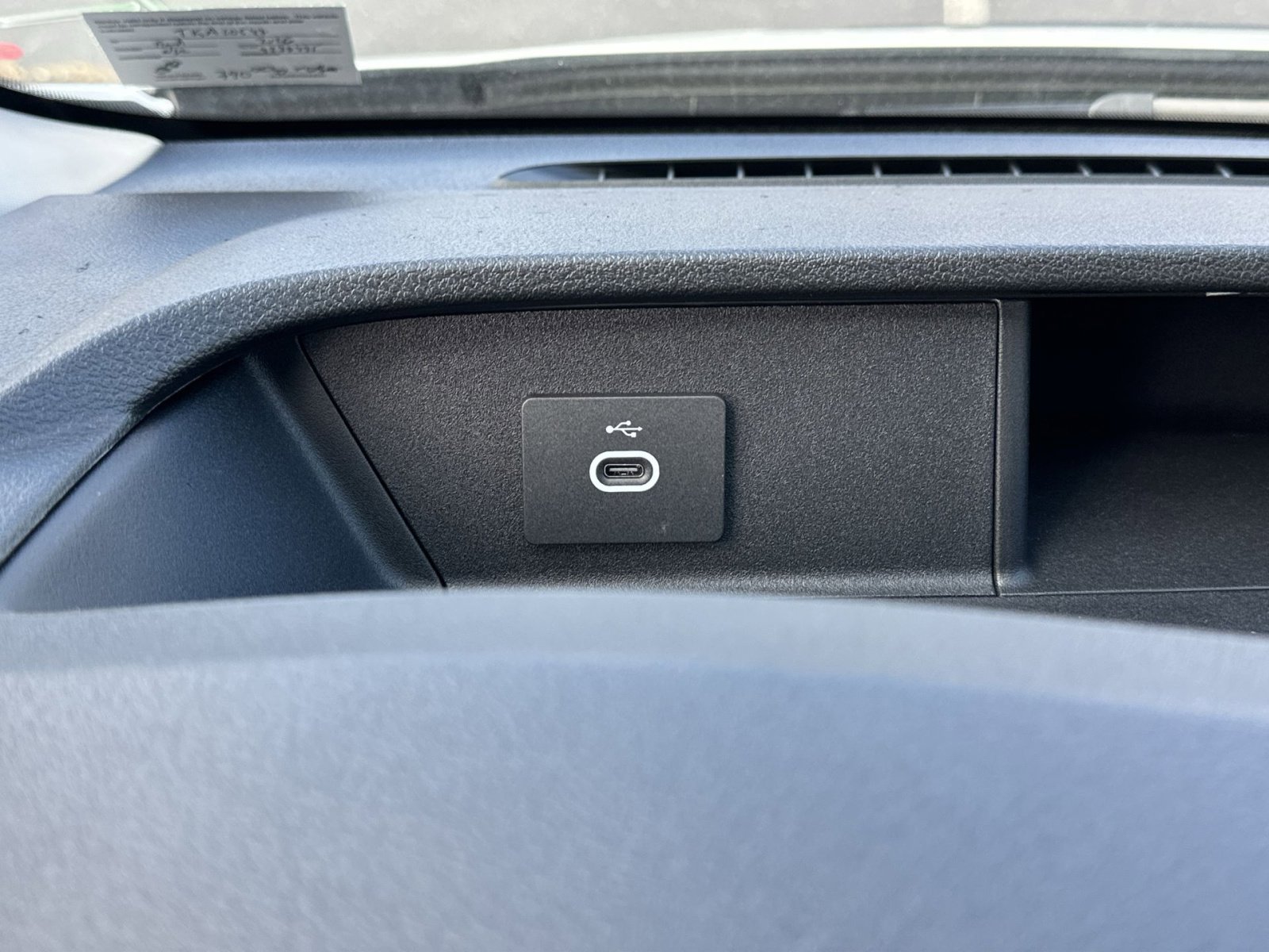 New 2026 Ford Transit 350 148 High Roof w/ Load Area Protection Package image 32