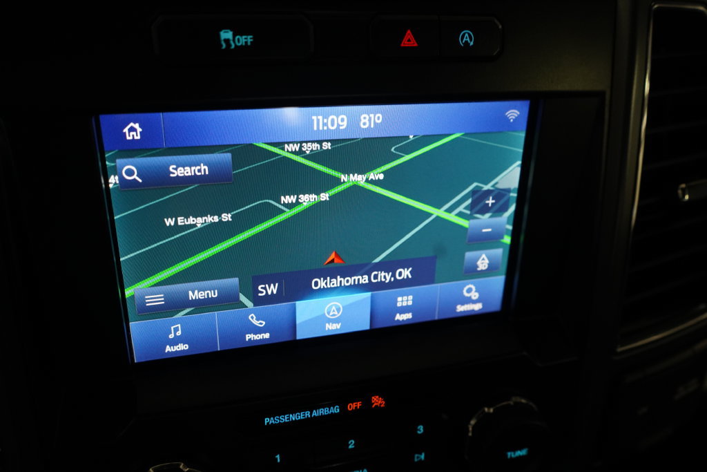 Used 2020 Ford F150 XLT w/ Equipment Group 302A Luxury AWD/4WD image 36