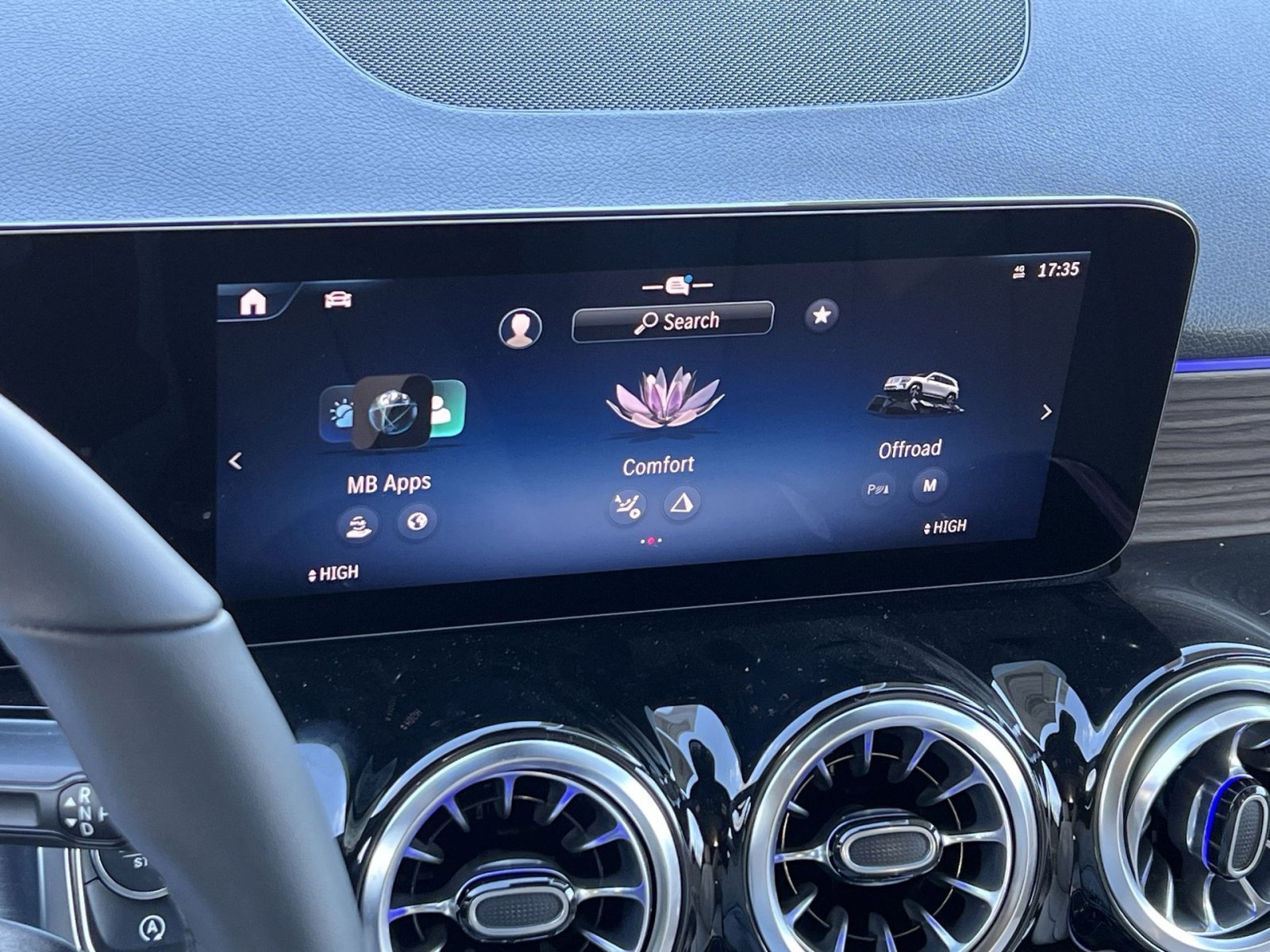 New 2026 Mercedes-Benz GLB 250 GLB 250 image 18