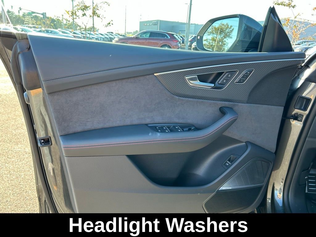 New 2026 Audi SQ8 Prestige image 18