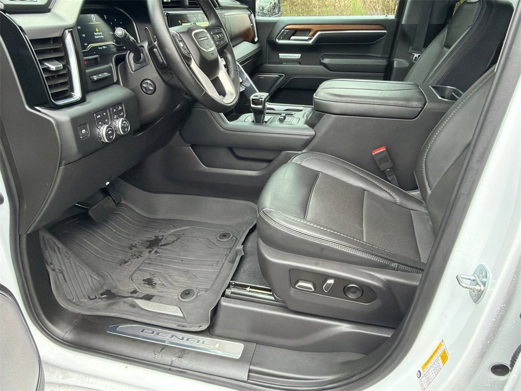 Used 2023 GMC Sierra 1500 Denali w/ Technology Package image 9