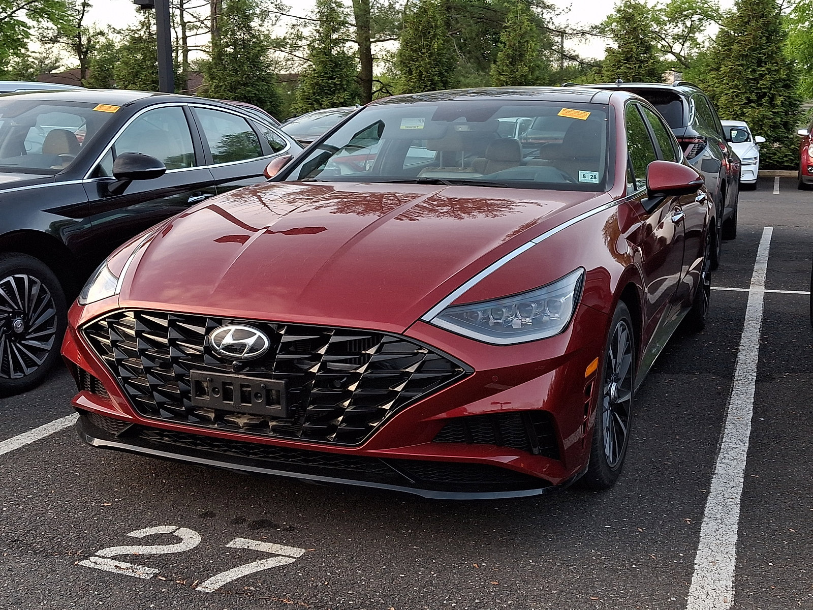 Used 2023 Hyundai Sonata Limited FWD image 2