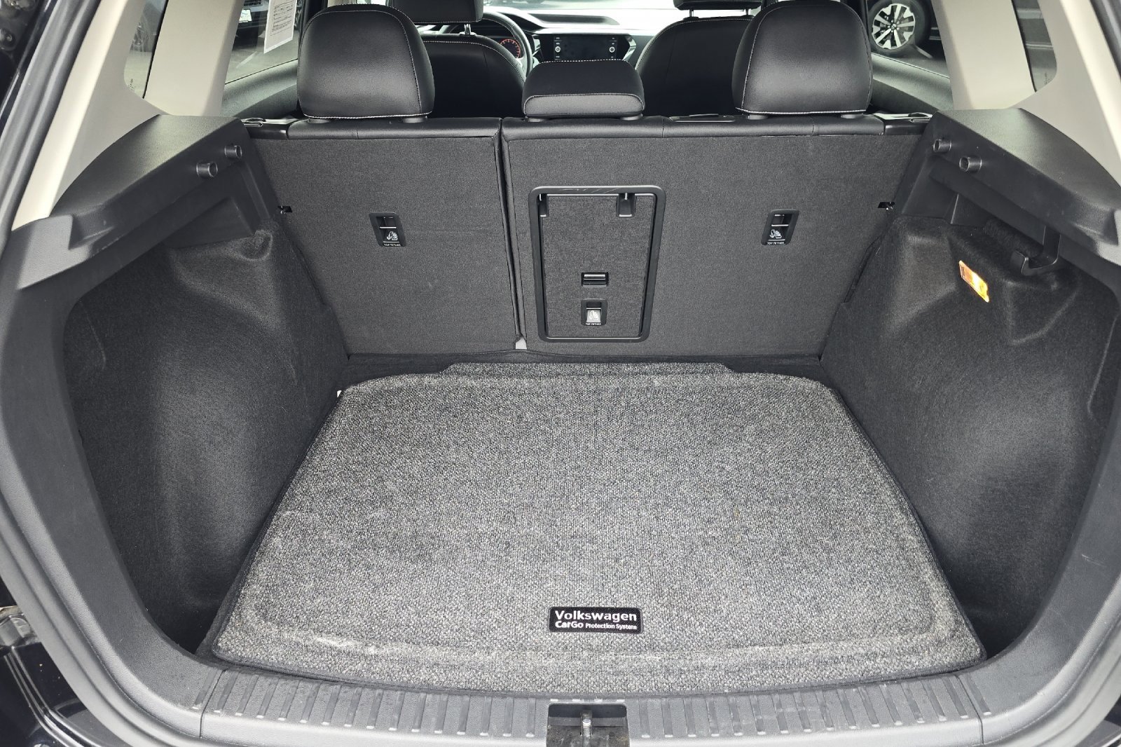 Used 2022 Volkswagen Taos SEL image 14