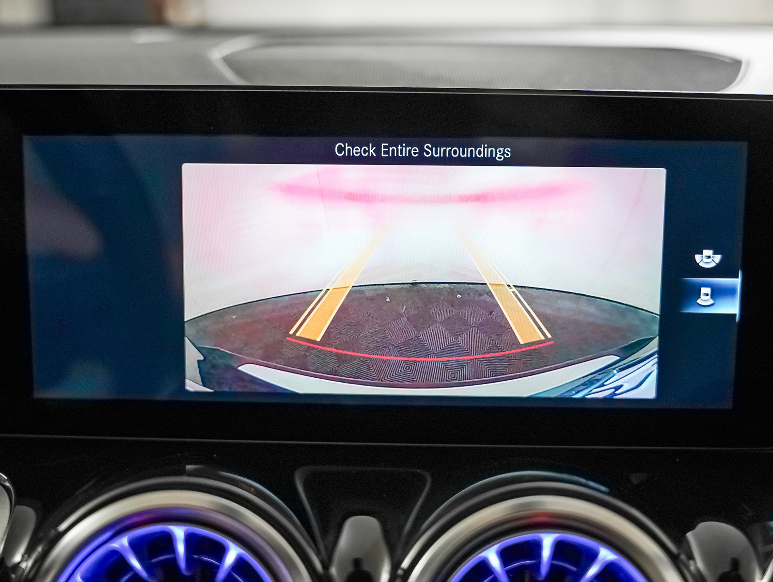 Certified 2022 Mercedes-Benz GLB 250 image 22