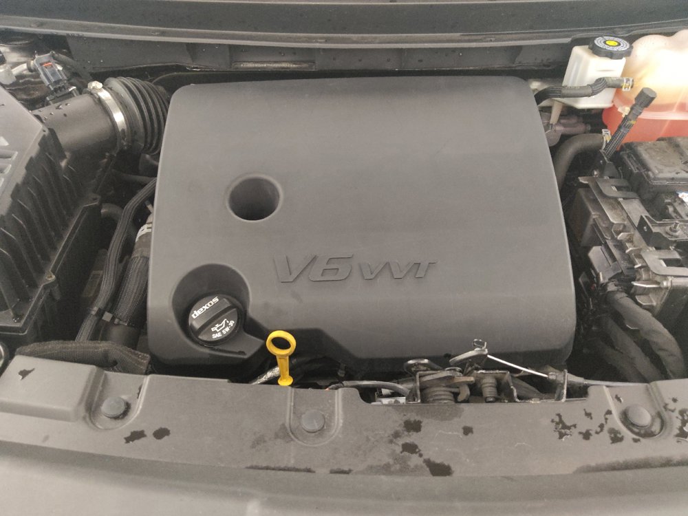Used 2019 Chevrolet Traverse LT w/ LPO, Floor Liner Package AWD/4WD image 30