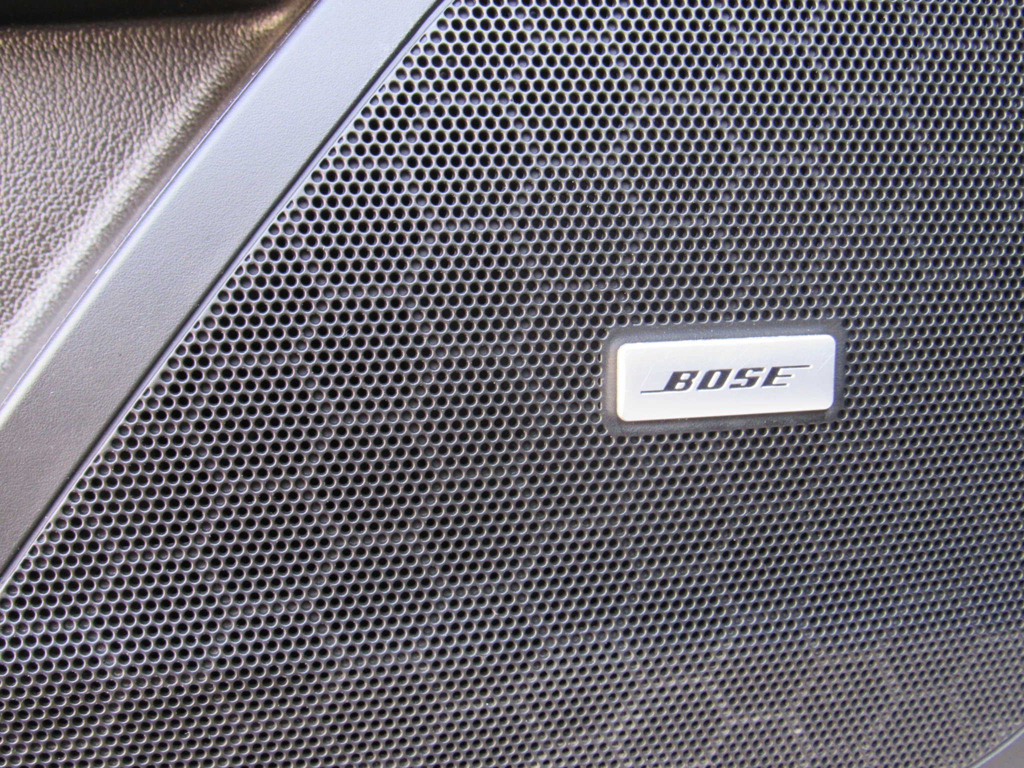 Used 2015 Cadillac XTS Luxury image 12