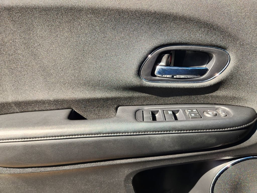 Used 2022 Honda HR-V EX image 26