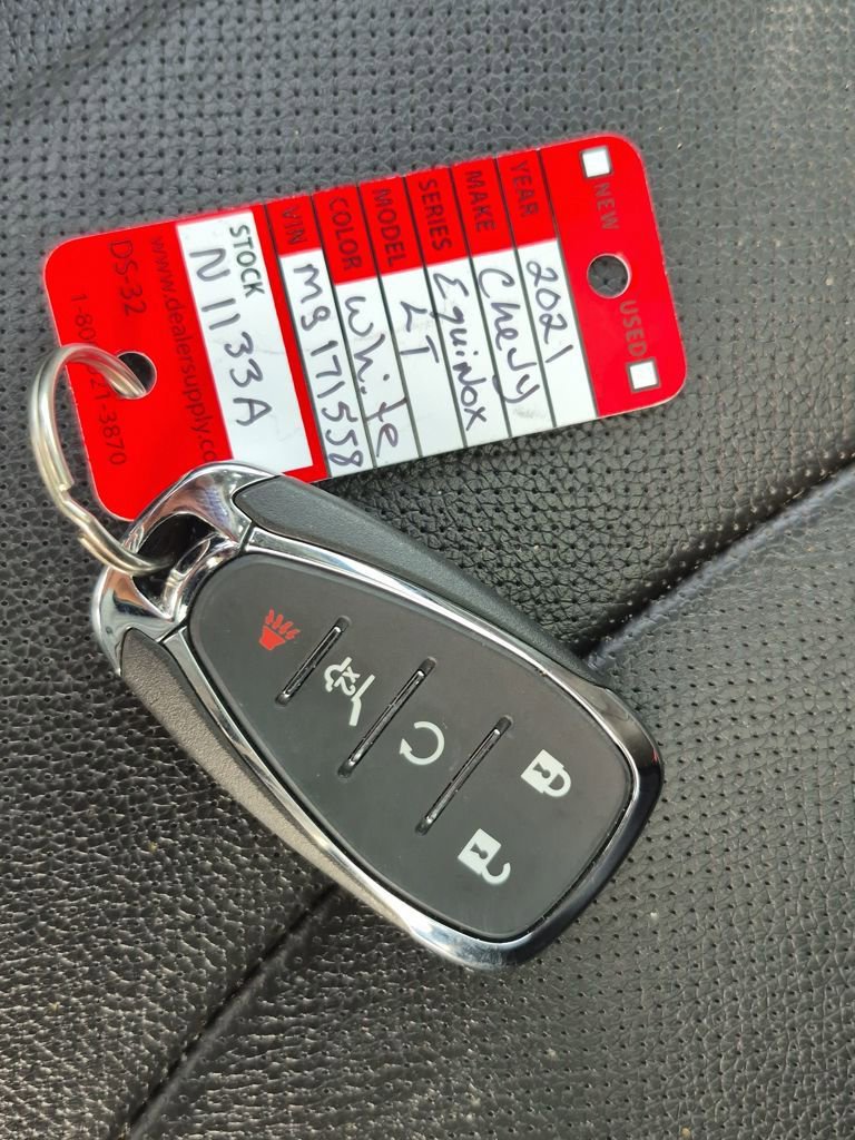 Used 2021 Chevrolet Equinox LT image 29