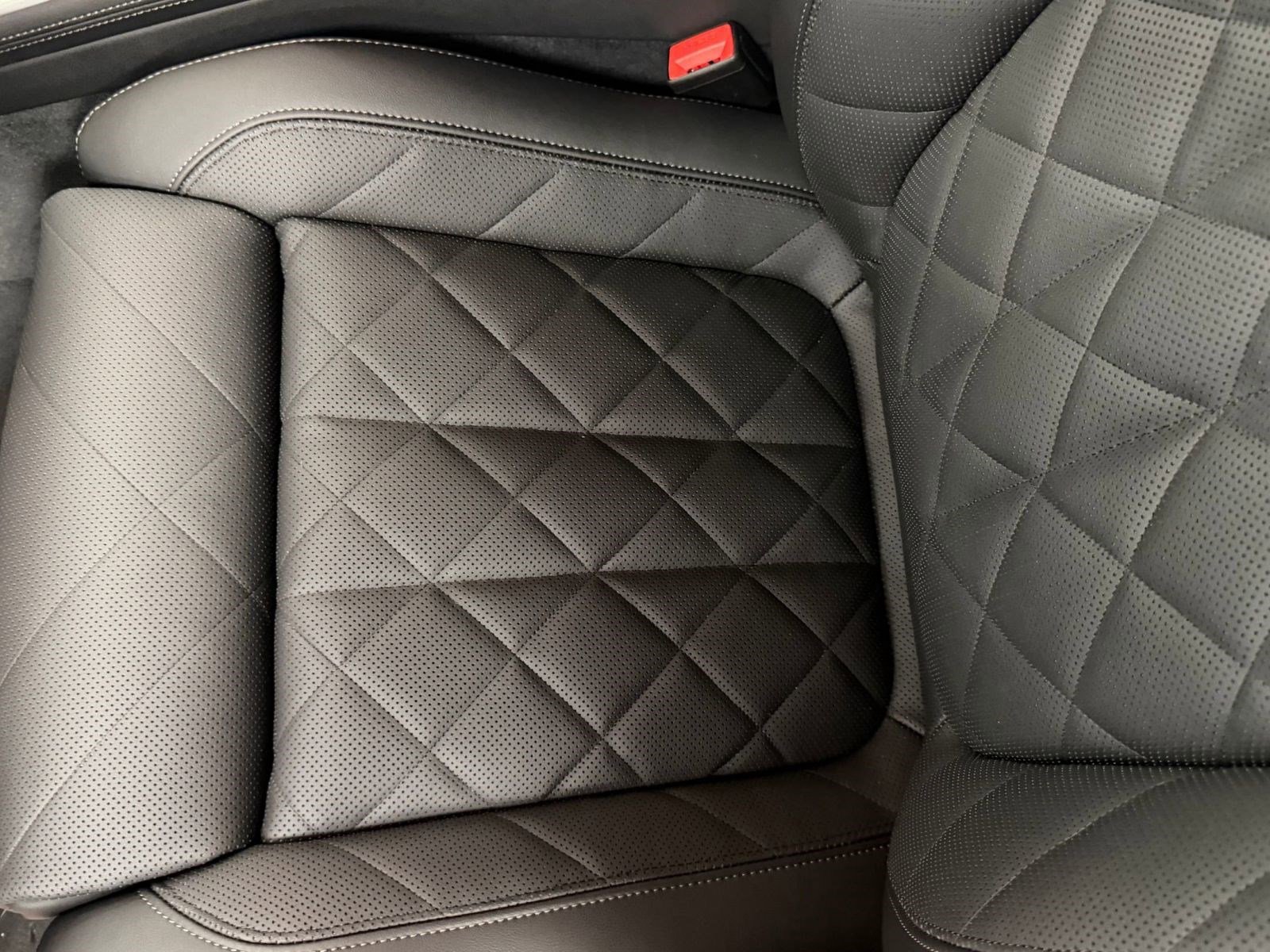 New 2026 BMW X5 xDrive50e image 19