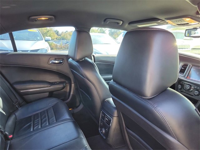 Used 2014 Dodge Charger SXT Plus image 27