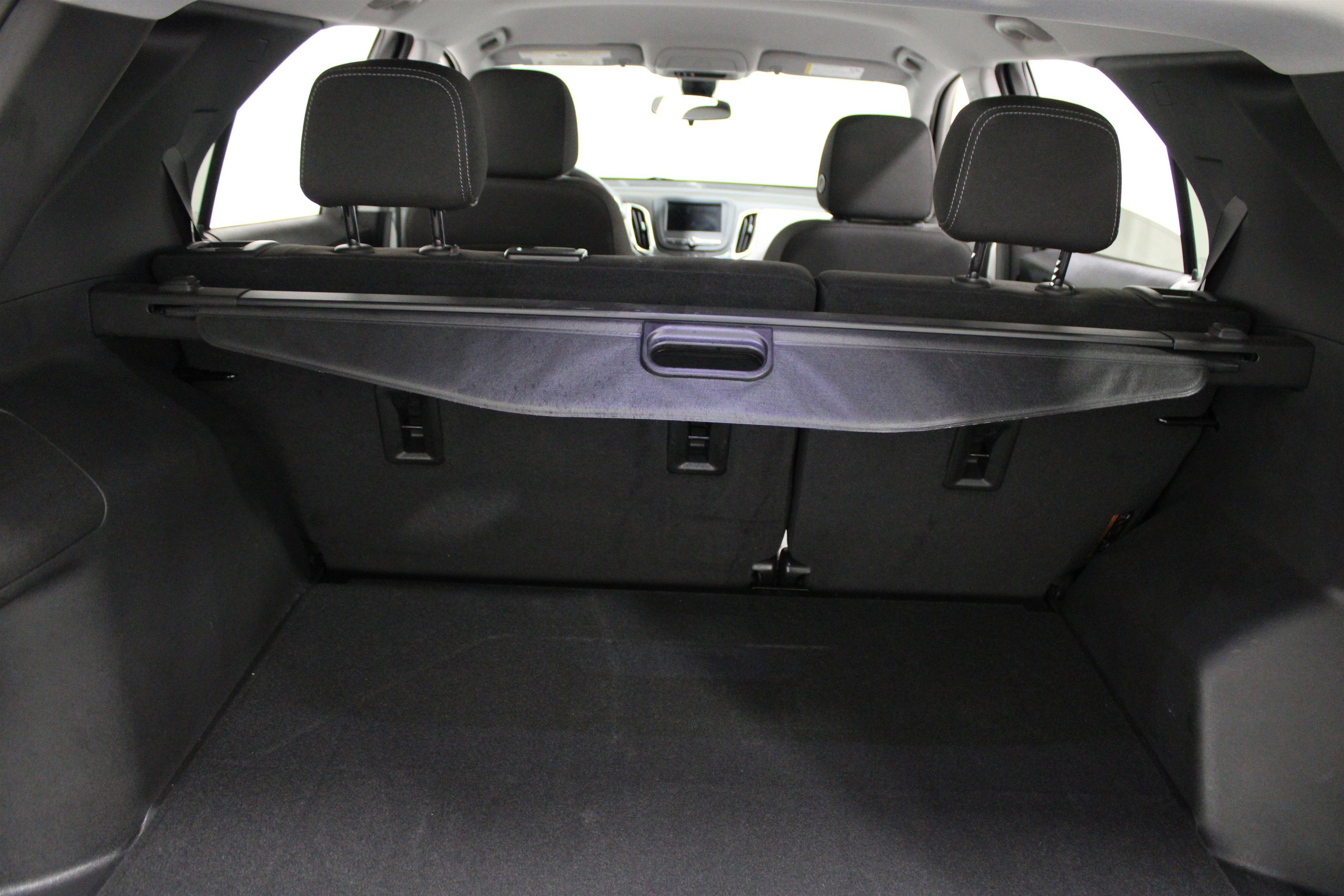 Used 2023 Chevrolet Equinox LT w/ LPO, Floor Liner Package image 22