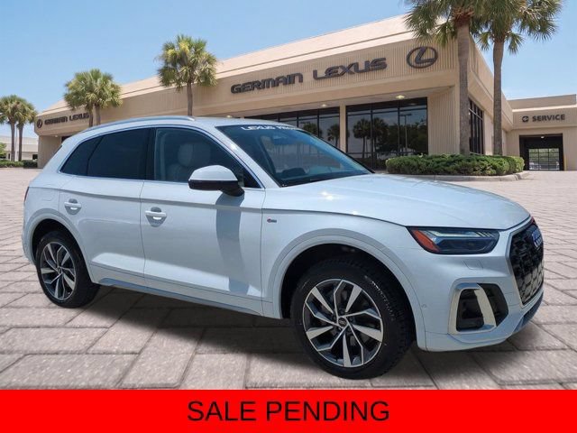 Used 2023 Audi Q5 2.0T Prestige w/ Prestige Package AWD/4WD image 1