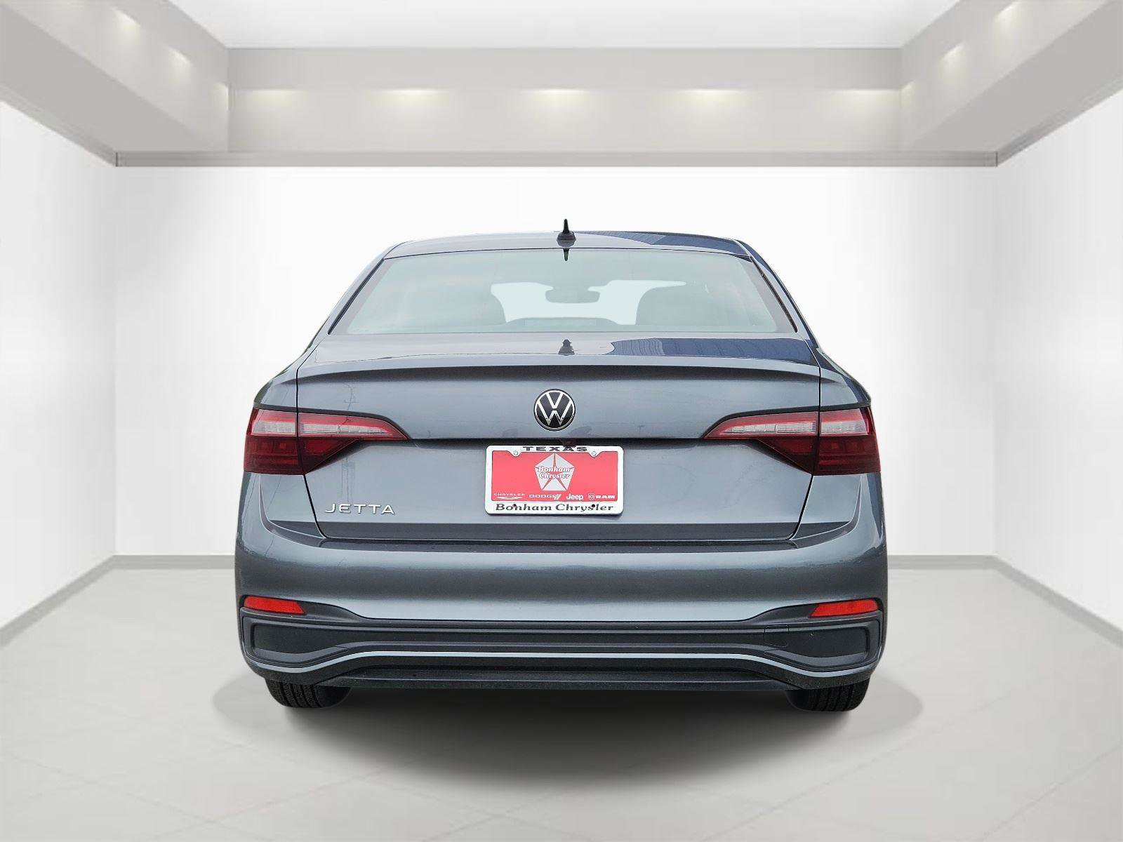 Used 2024 Volkswagen Jetta S FWD image 5