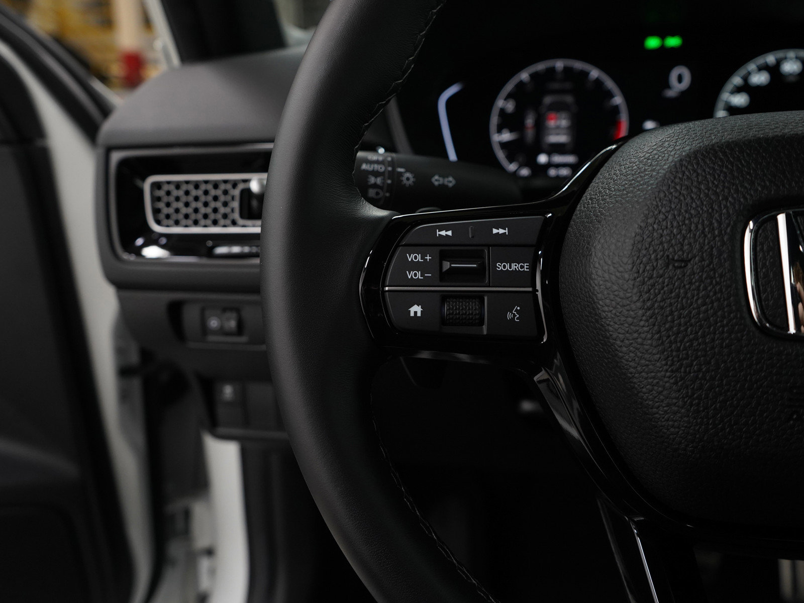 Used 2025 Honda Civic Sport image 20