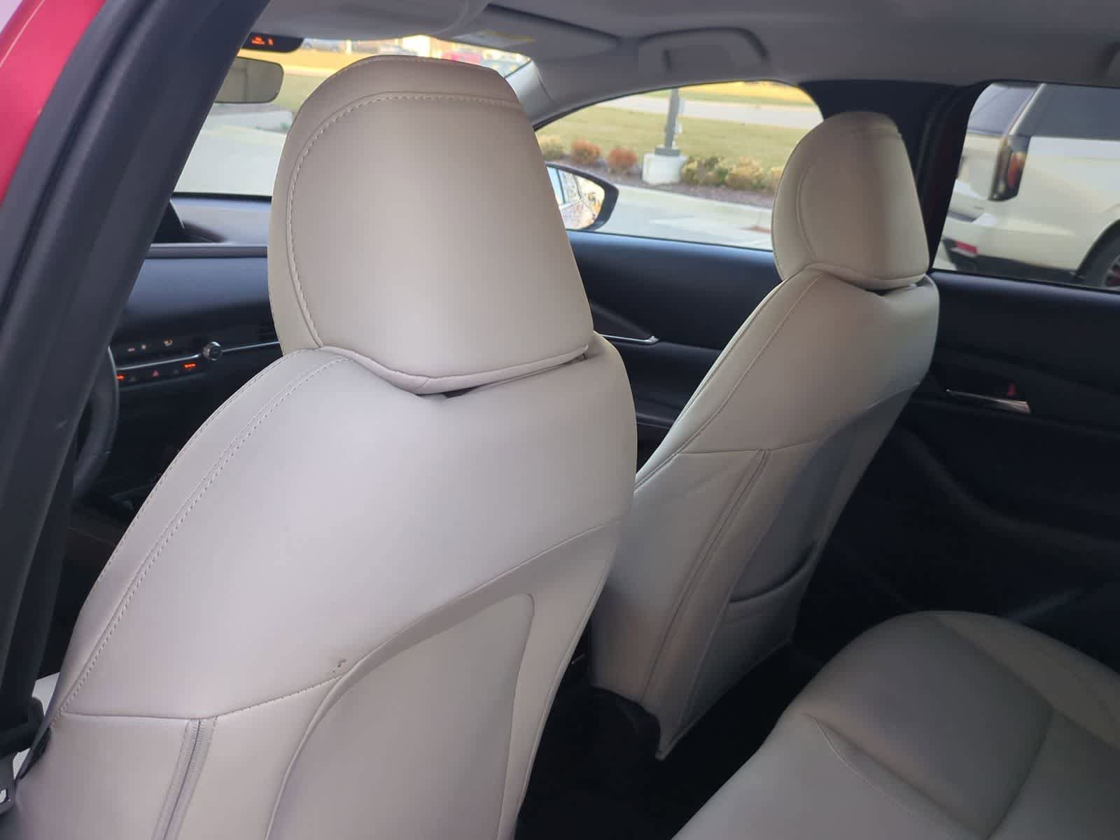 Used 2023 MAZDA CX-30 AWD 2.5 S w/ Premium Package image 17