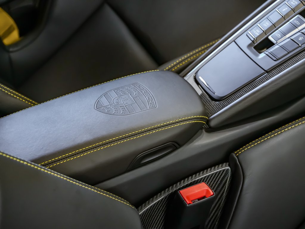 Certified 2019 Porsche 911 Speedster RWD image 27