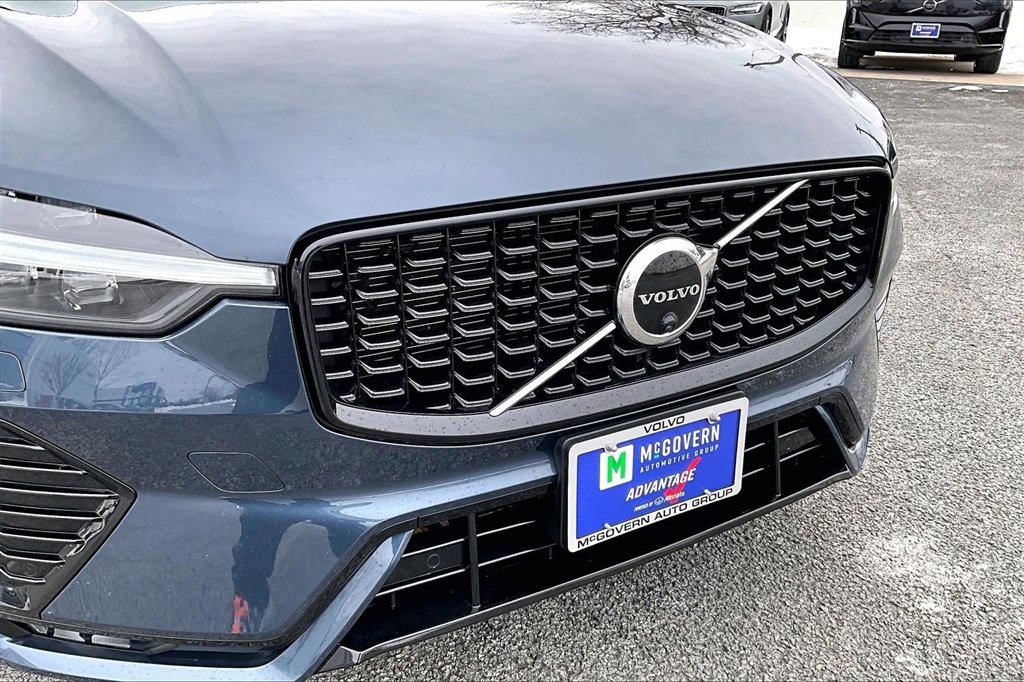 Certified 2023 Volvo XC60 B5 Plus w/ Protection Package Premier image 32